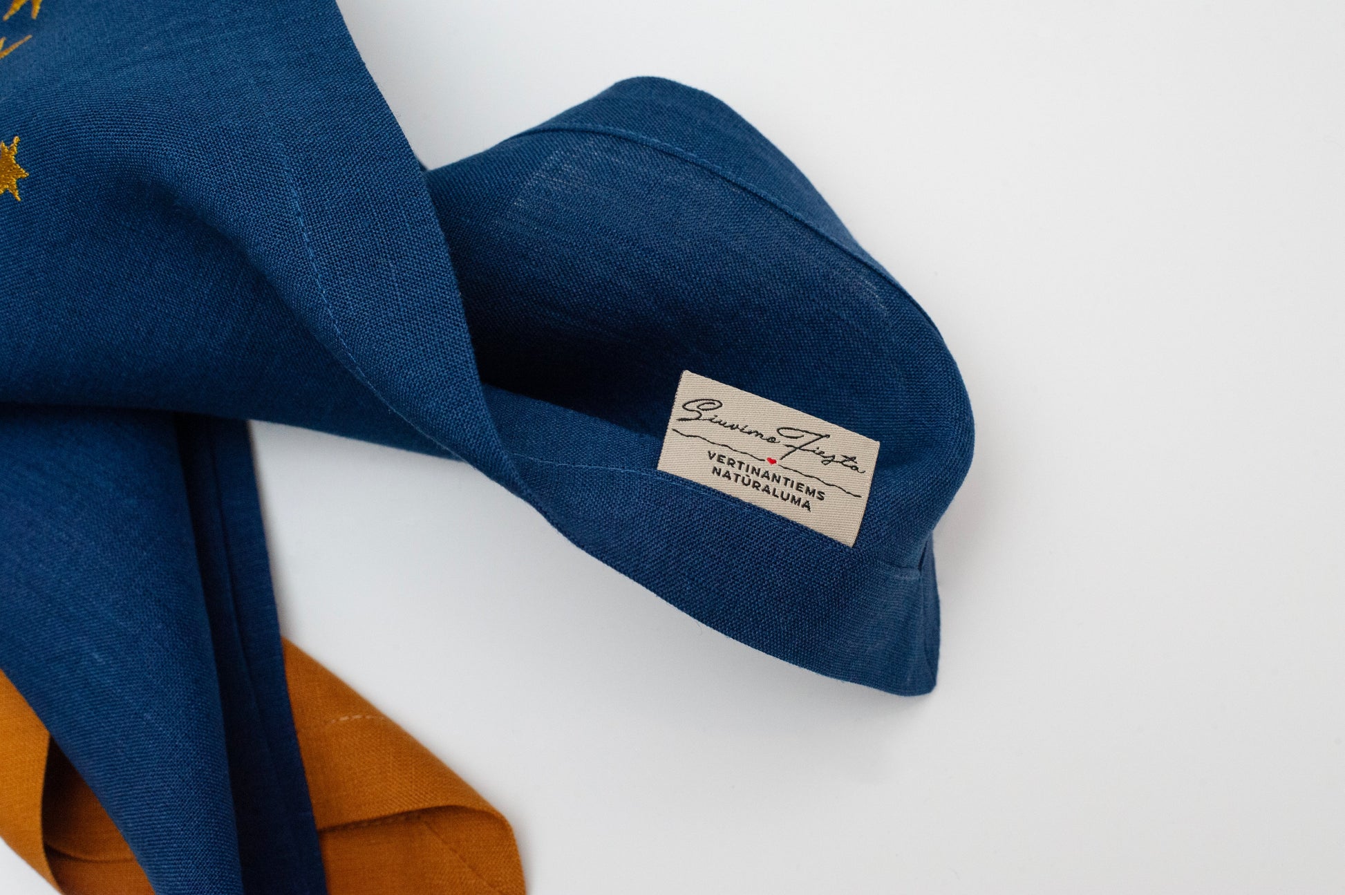 Linen Christmas Napkins with Elegant Embroidery Sewing Fiesta