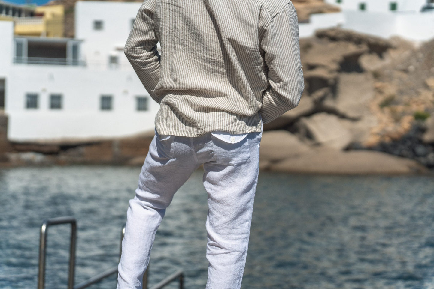 Striped Summer Style: Men's Casual Linen Shirt with Rolled-Up Long Sleeves Sewing Fiesta