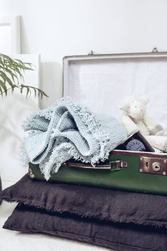 Linen kids blanket Light Blue Sewing Fiesta