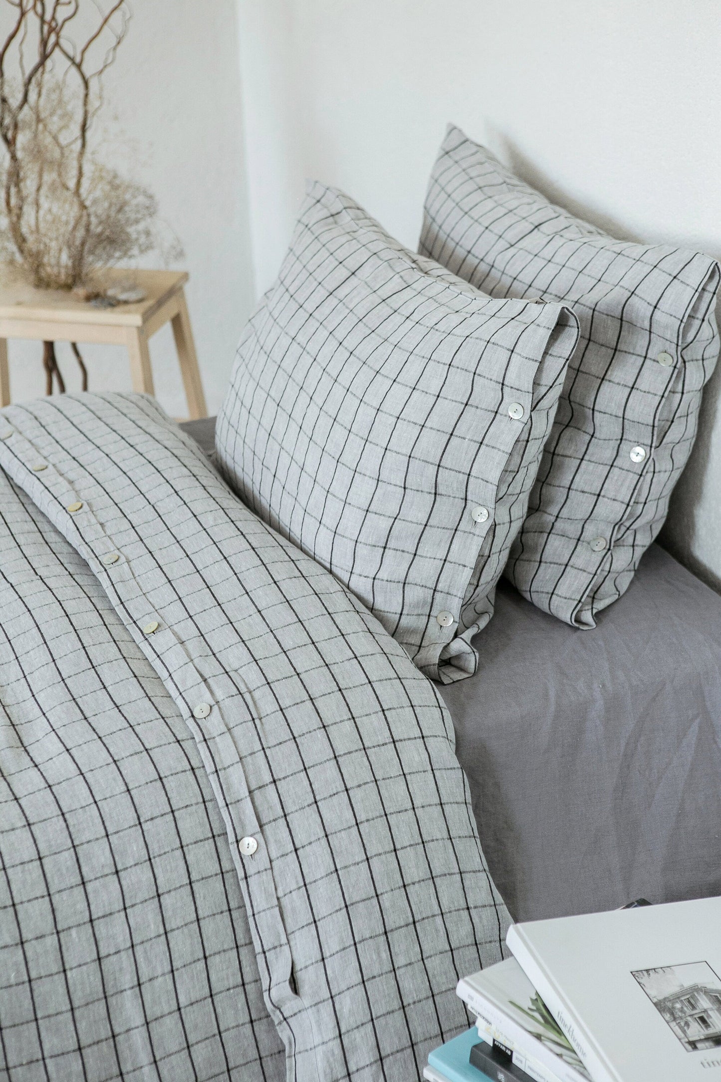 Linen pillowcase Grey / Black checks Sewing Fiesta