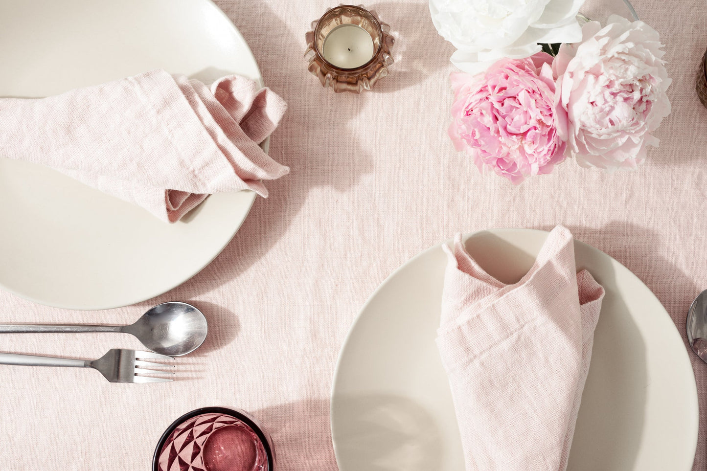 Linen tablecloth rustic pink Sewing Fiesta