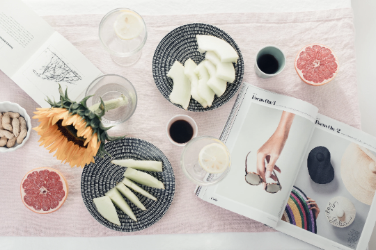 Table Runner Pink