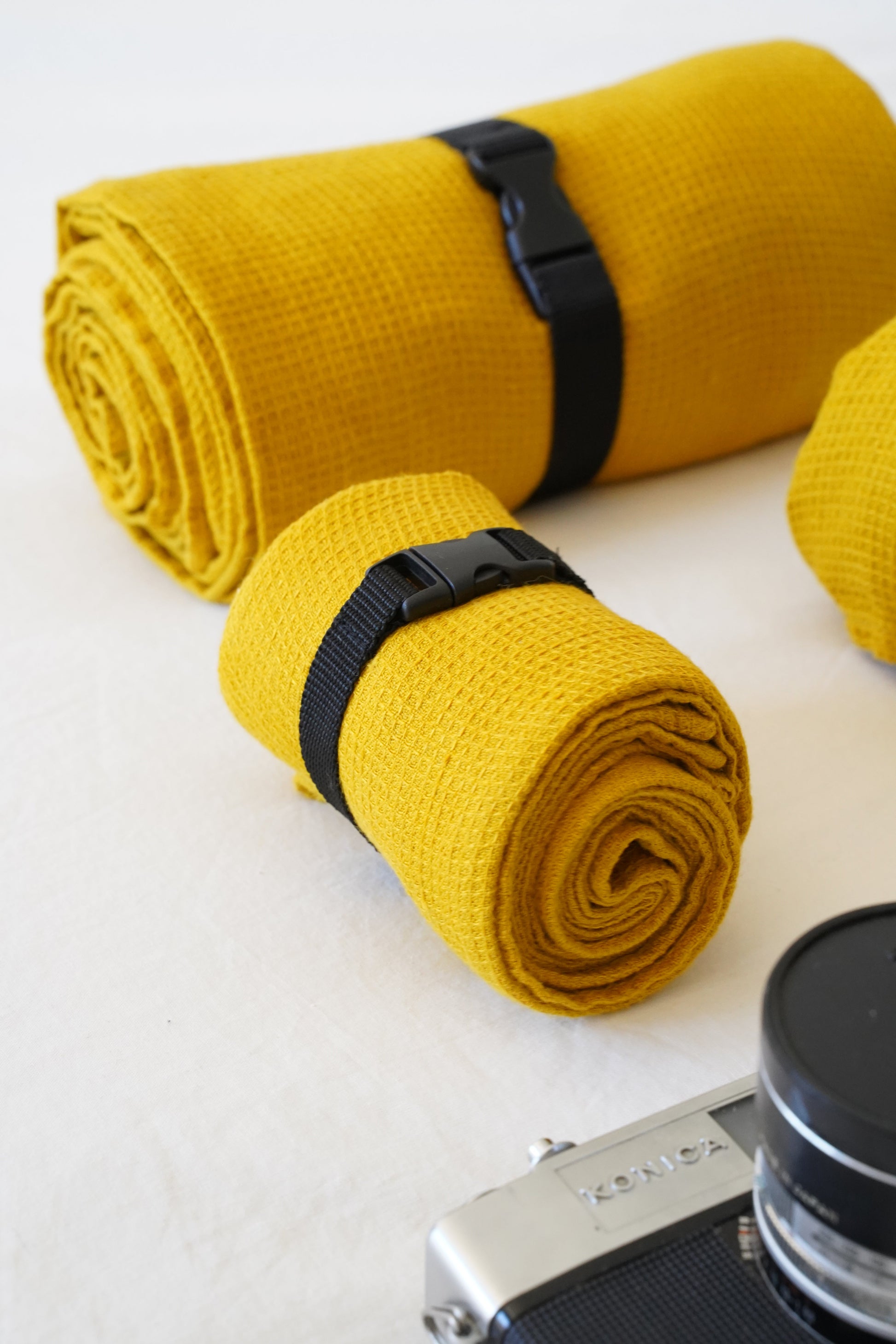 NEW COLOUR! Linen Travel Towel in Mustard Yellow – Waffle Weave, Lightweight & Quick-Drying – Eco-Friendly, Compact, and Soft – Perfect for Travel Sewing Fiesta