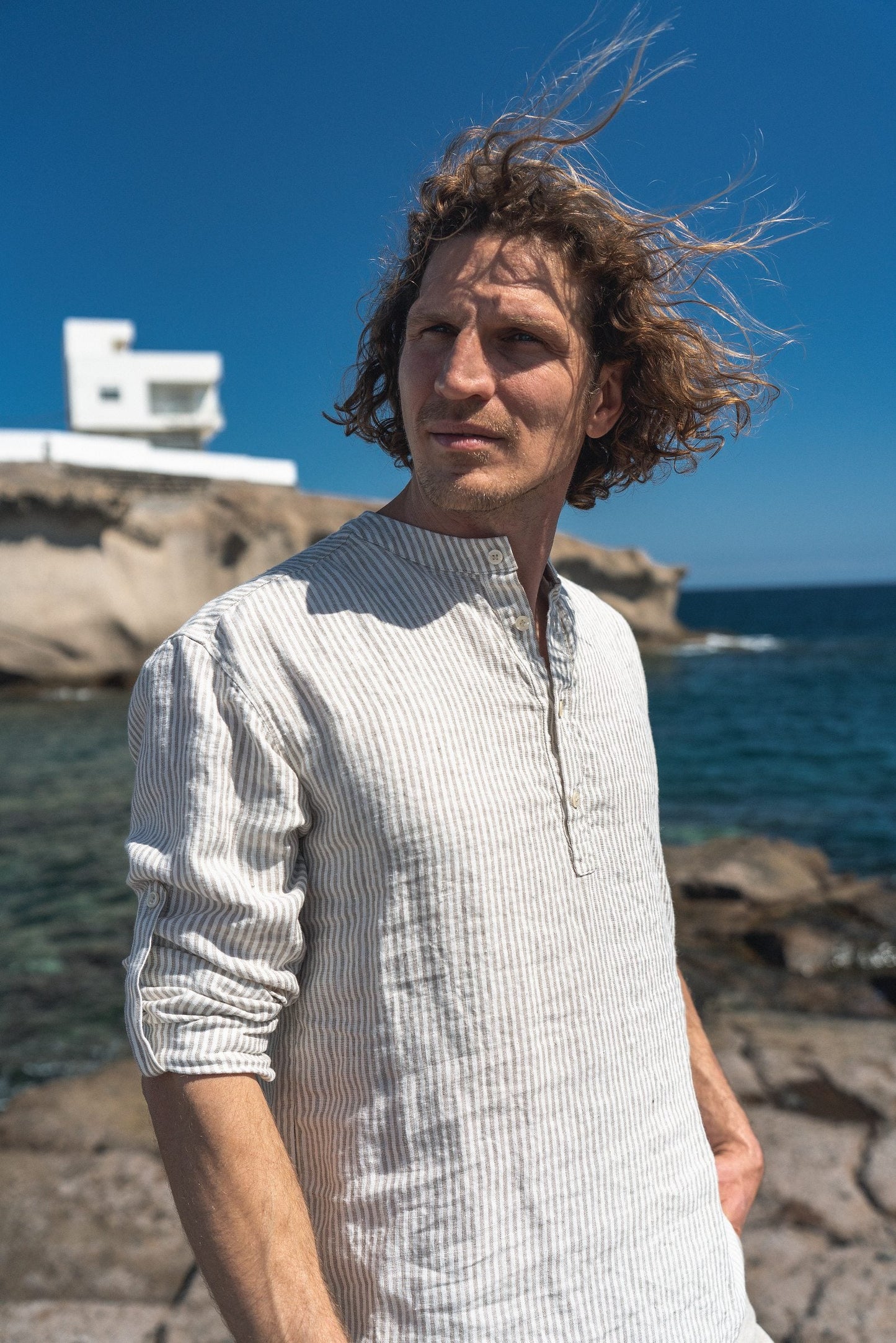 Striped Summer Style: Men's Casual Linen Shirt with Rolled-Up Long Sleeves Sewing Fiesta