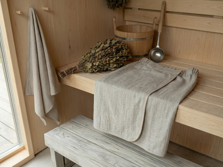 Women’s Linen Sauna Skirt – Personalized with Custom Embroidery