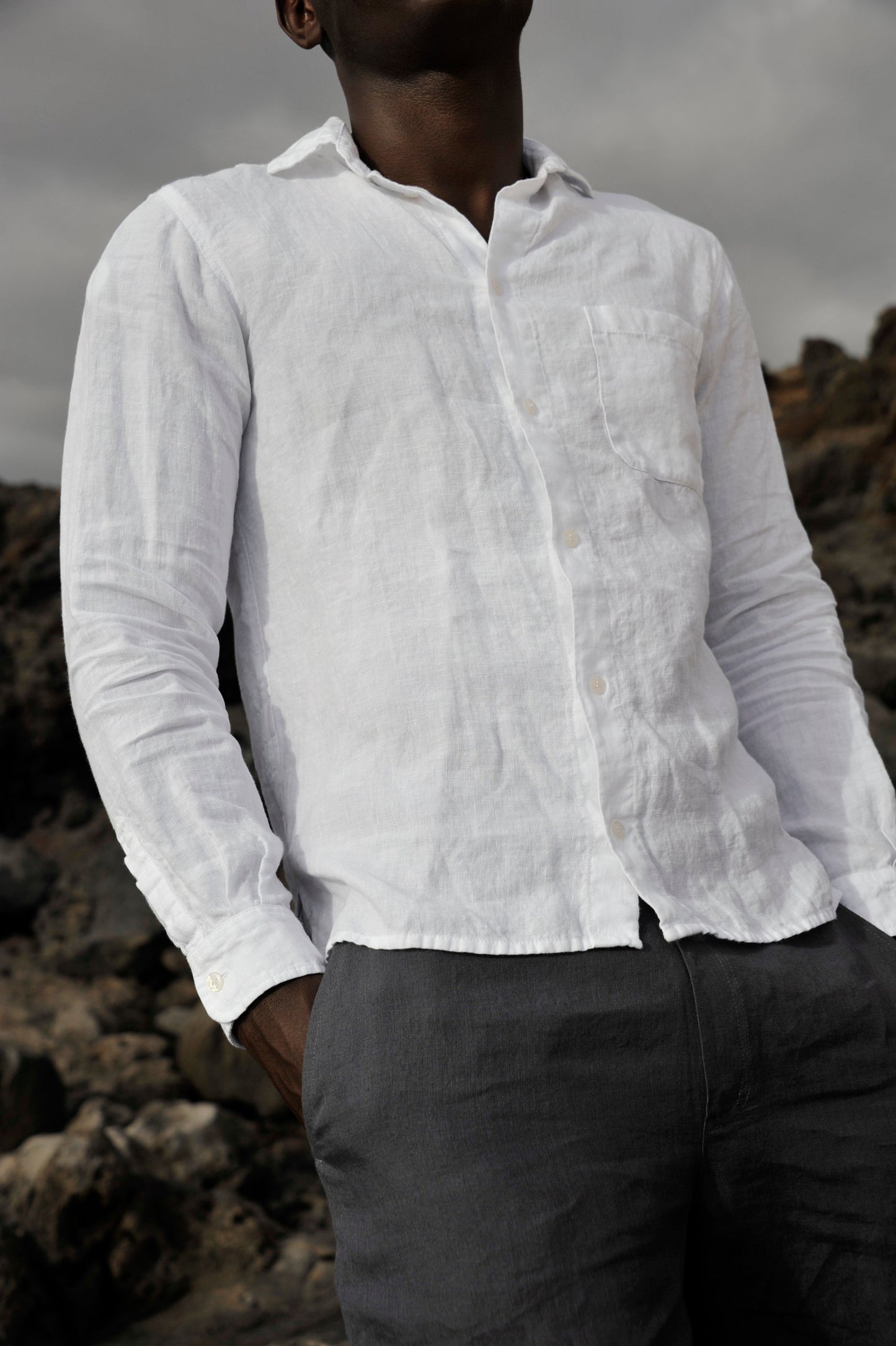Men's Linen Shorts with Pockets