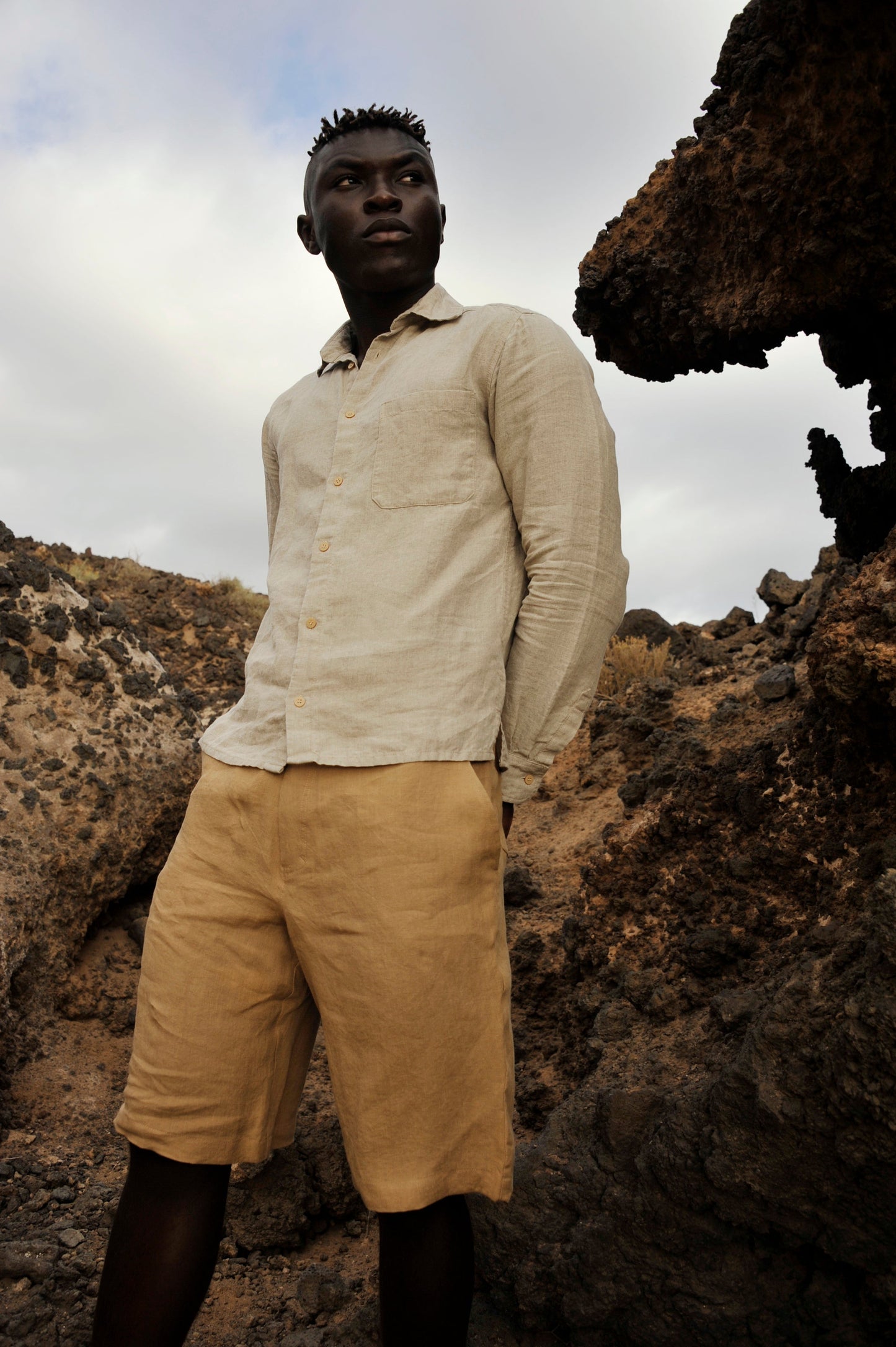 Men's Linen Shorts with Pockets