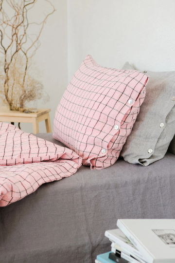 Linen pillowcase Pink / Black checks